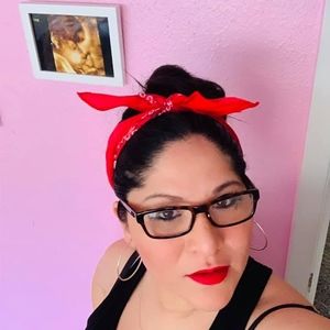 Meet your Posher, Ale